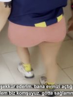 Şortla İştahını Uyandıran Kaşar Komşu Kızına Dayanamadı