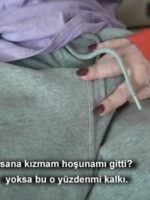 Sinirini Yatıştıramayan Üvey Anneyi Yarağıyla Rahatlatıp Neşelendirdi