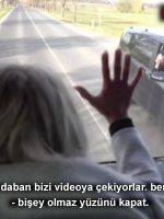 Halk Otobüsünde Yaşlı Kadını Arka Koltuğa Yaslayıp Düdükledi